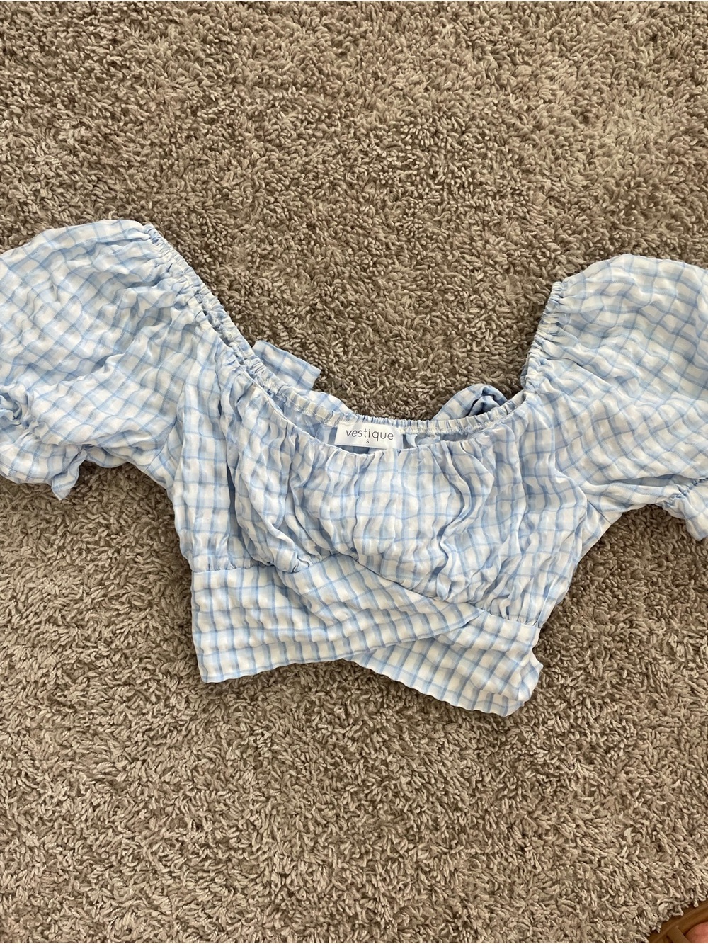 vestique Blue and White Gingham Puff-Sleeve Crop Top